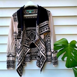FLYING TOMATO Geometric Western Style Cardigan- Size Small  🍅🖤 coastal cowgirl